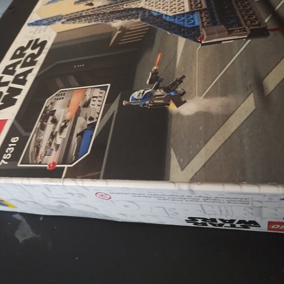 Lego Mandalorian Starfighter-75316 - Picture 4 of 6